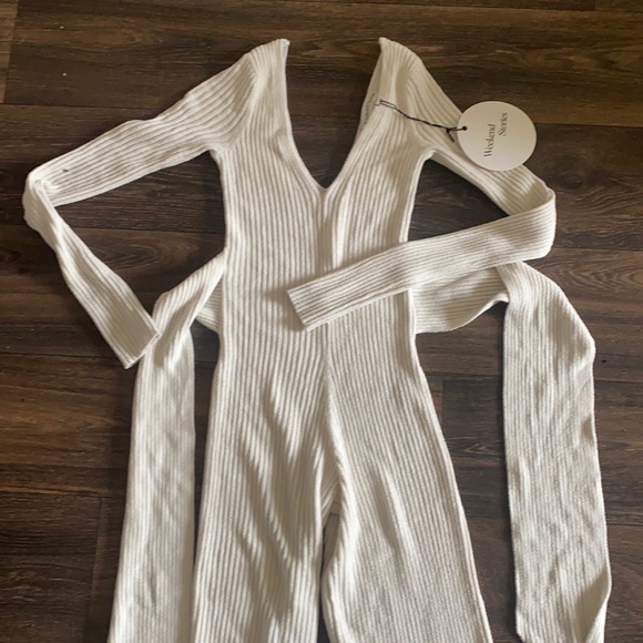 Weekend Stories Jumpsuit - Picture 2 of 6